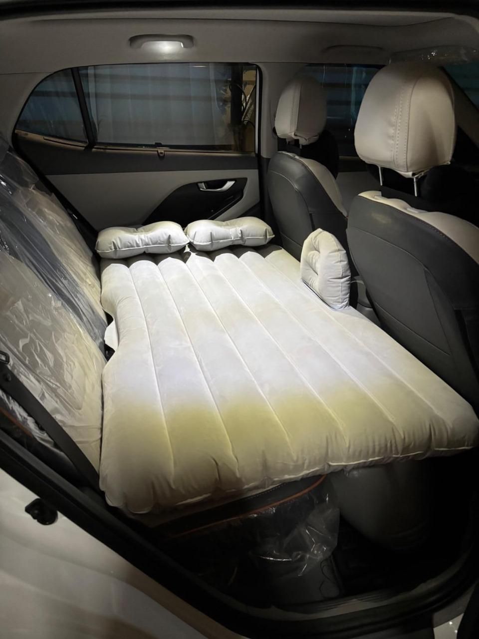 Car Travel Bed Mattress with 2 Air Pillows - REYNIXX