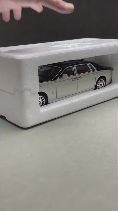 Rolls‑Royce Phantom | Experience Ultra‑Luxury in Miniature